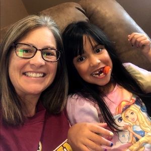 Meet your Posher, Alicia